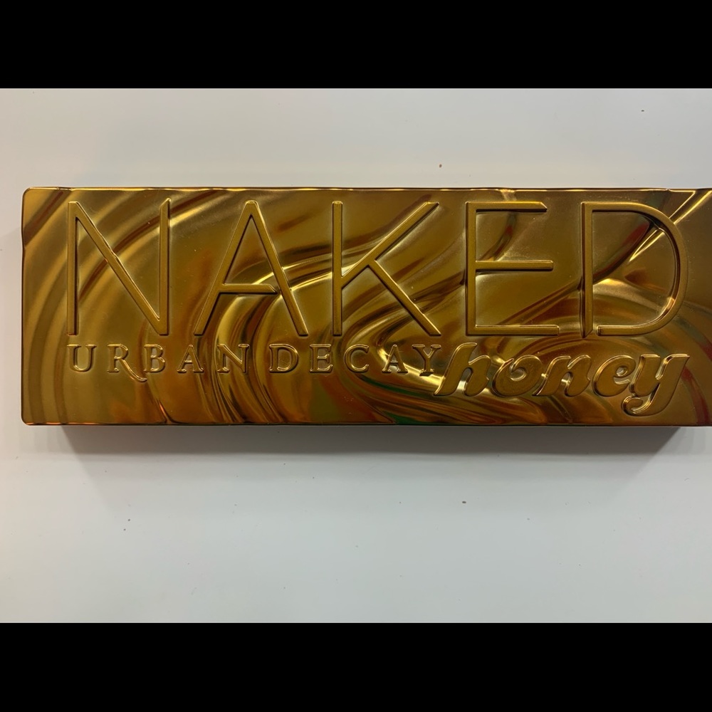 Urban Decay Naked Honey Eyeshadow Palette
